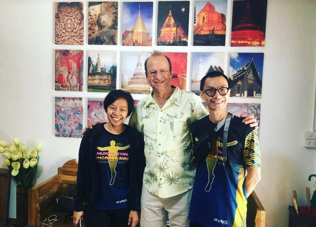 ホテル Baan Singharaj チエンマイ エクステリア 写真